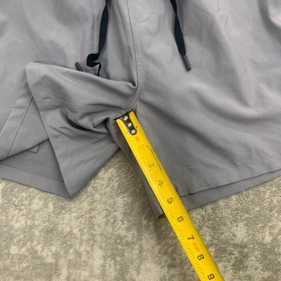 Huk Fishing Pursuit Volley Swim Shorts Mens Small Gray Lined Stretch Solid Fish - Picture 4 of 9